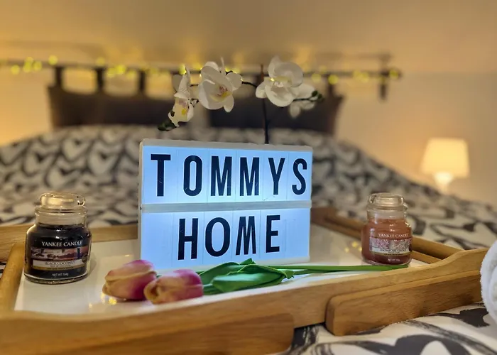 Tommy's Home-allianz Stadium, Parco Dora Lägenhet *